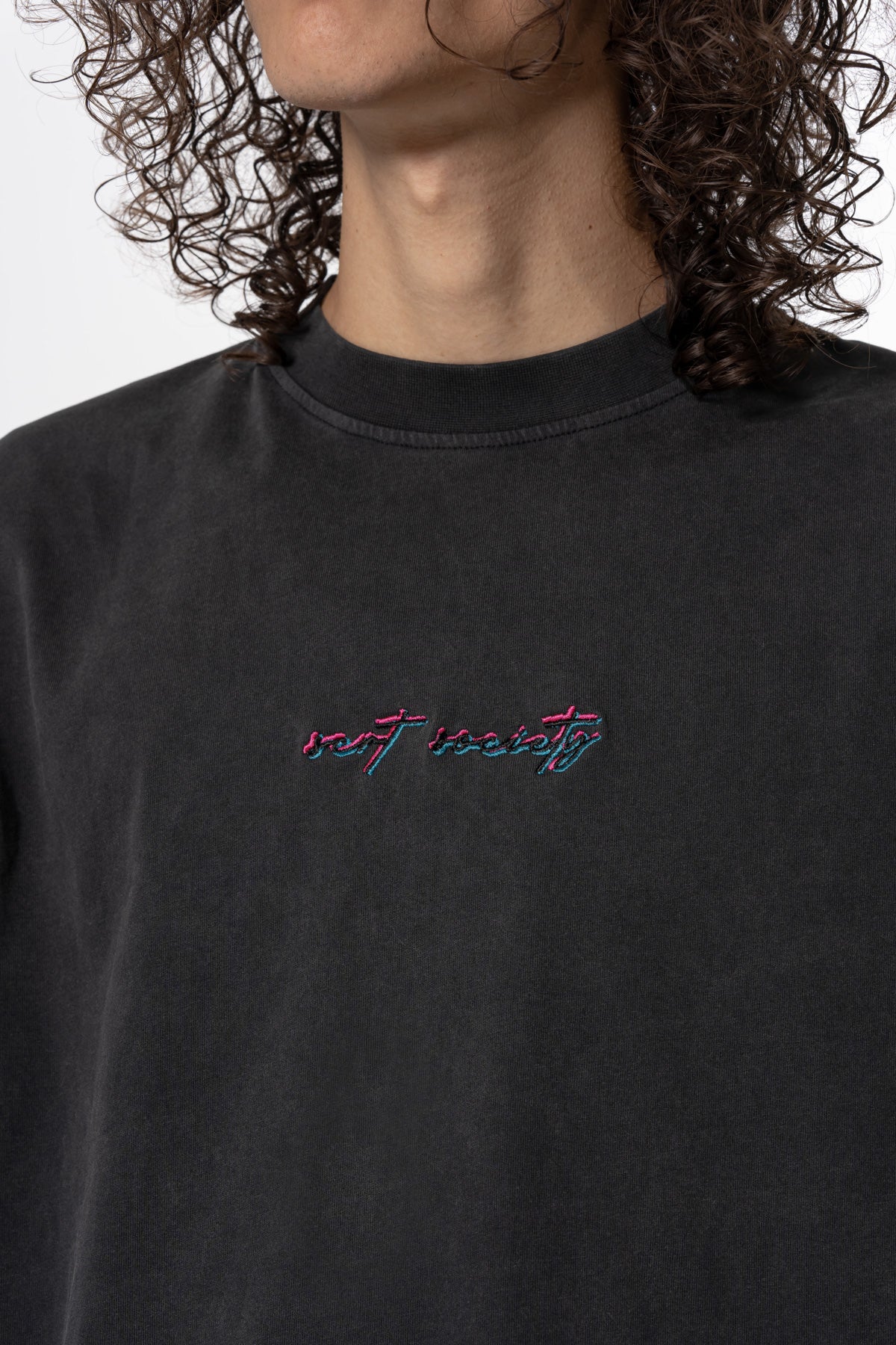 inez article 1 retro tee