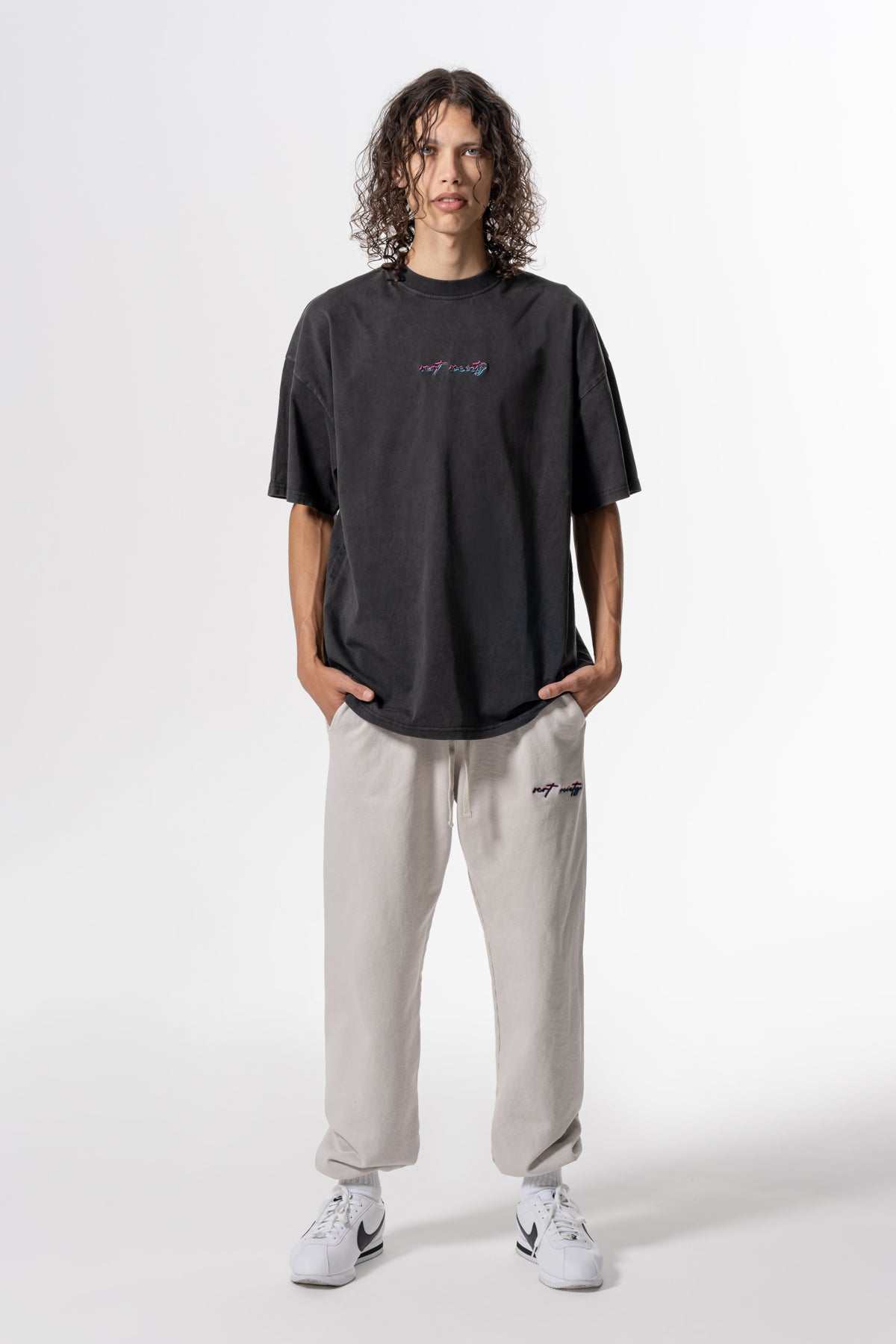 inez article 1 retro tee