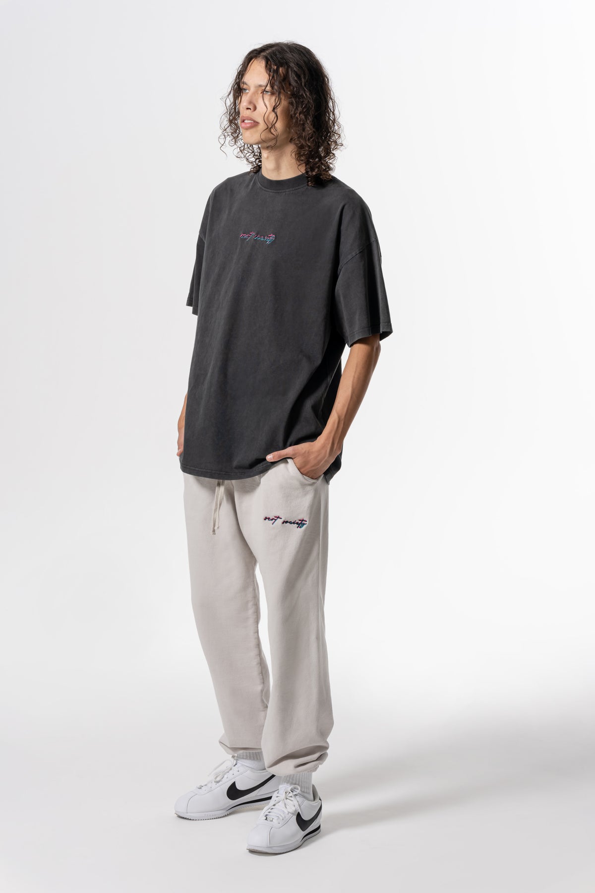 inez article 1 retro tee