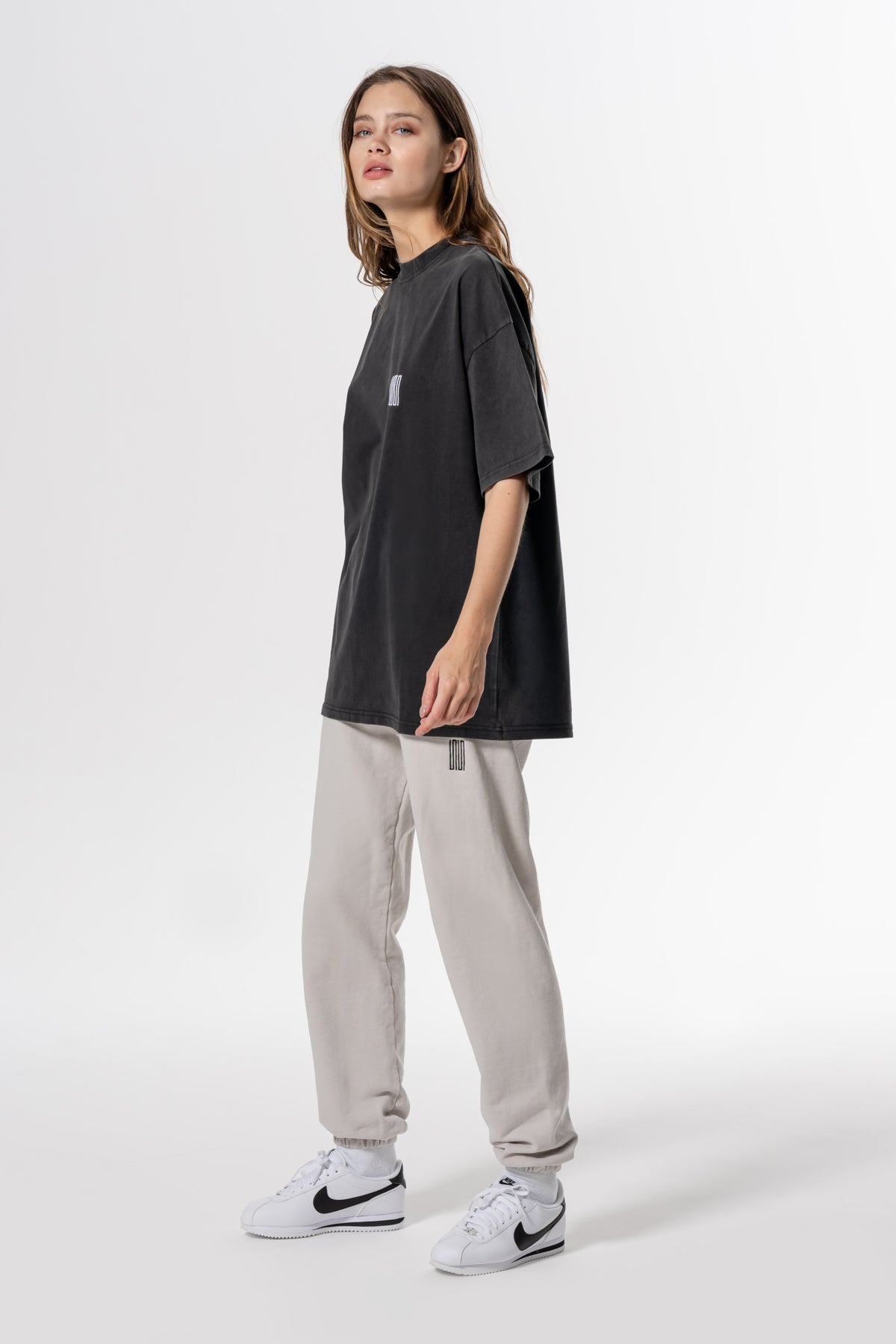 beverly article 1 logo tee