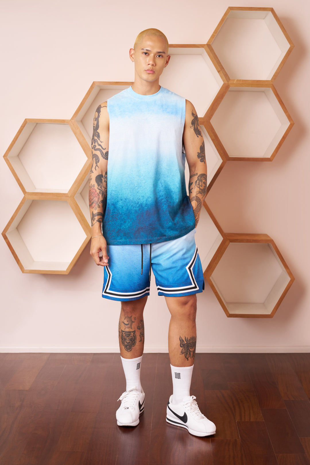 wilshire article 3 mesh gradient shorts gradient aqua