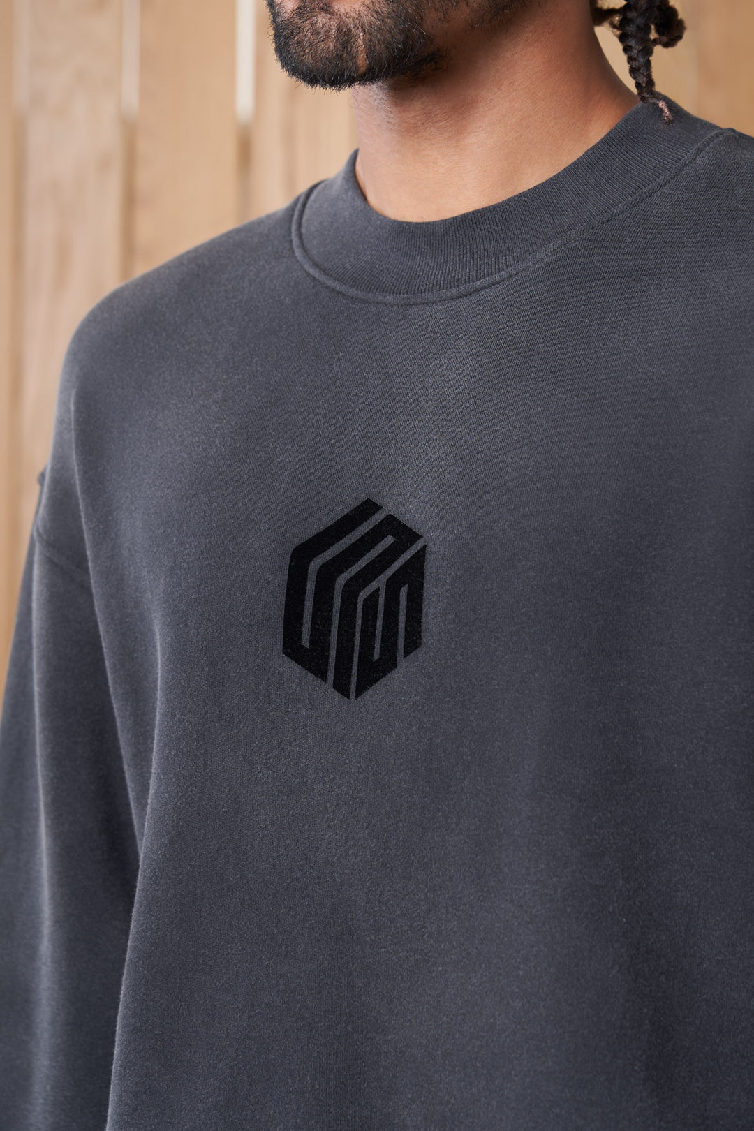 odell article 6 cube logo sweatshirt powder black