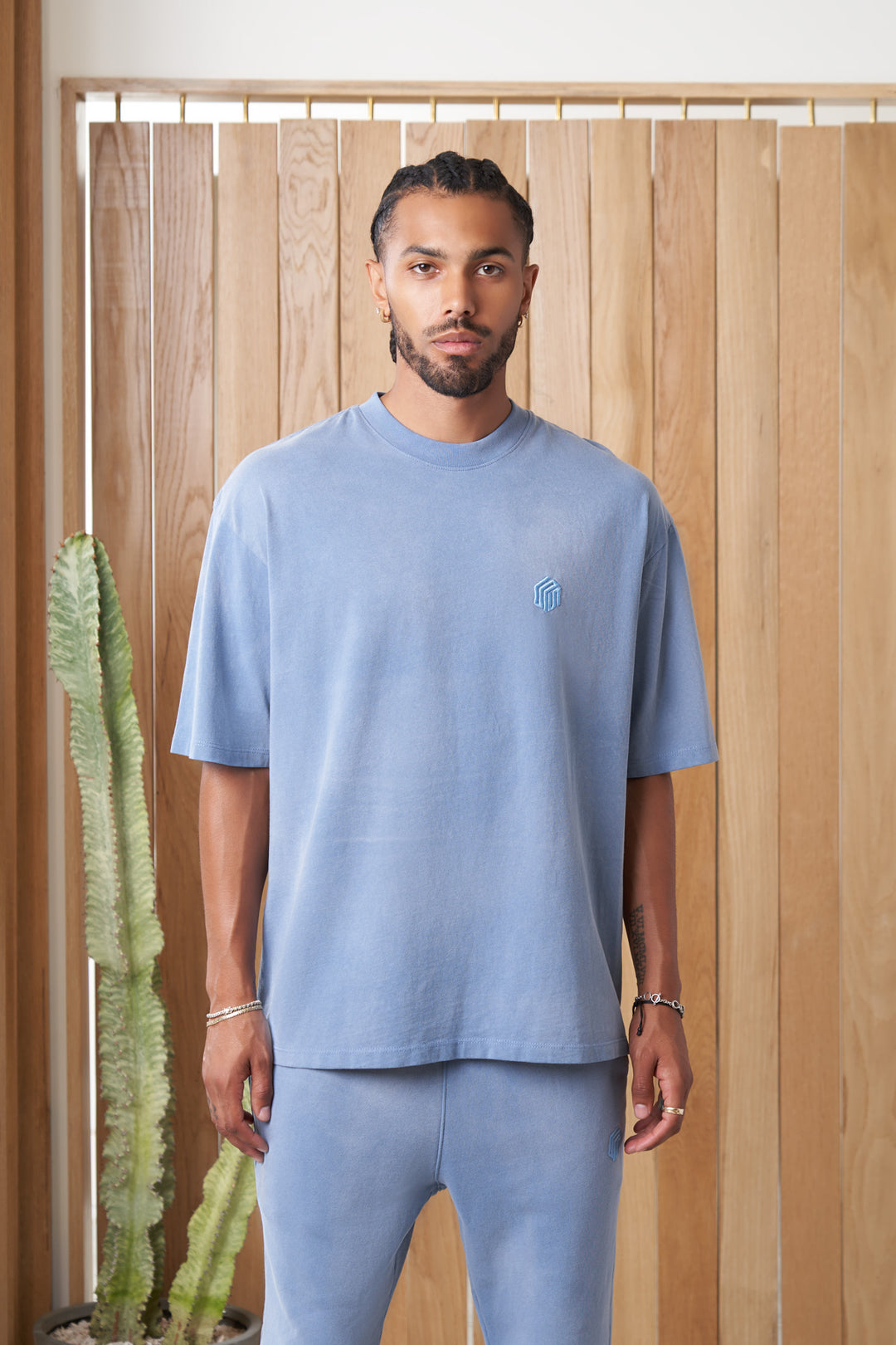 hillgrove article 1 cube logo tee powder blue