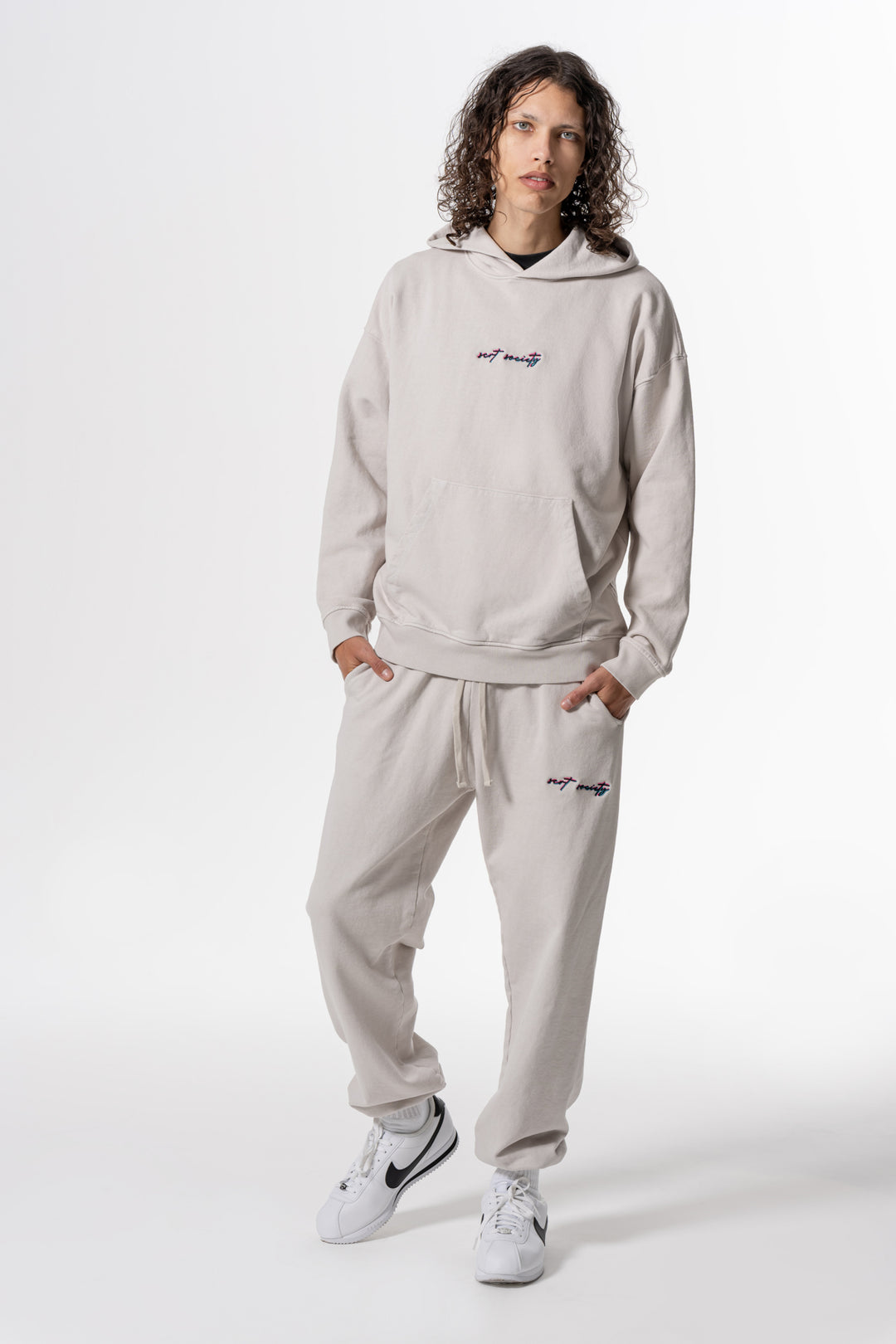 inez article 6 retro hoodie