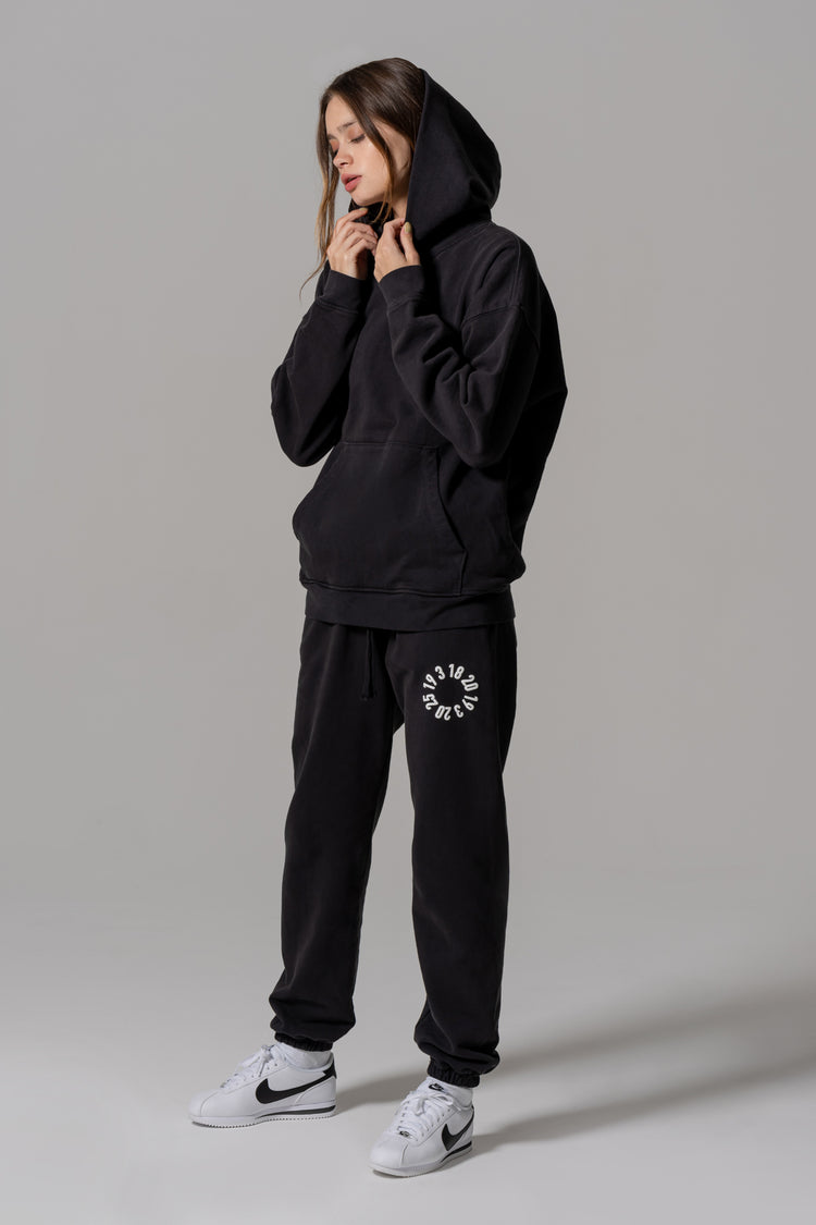 union article 3 numbers sweatpants