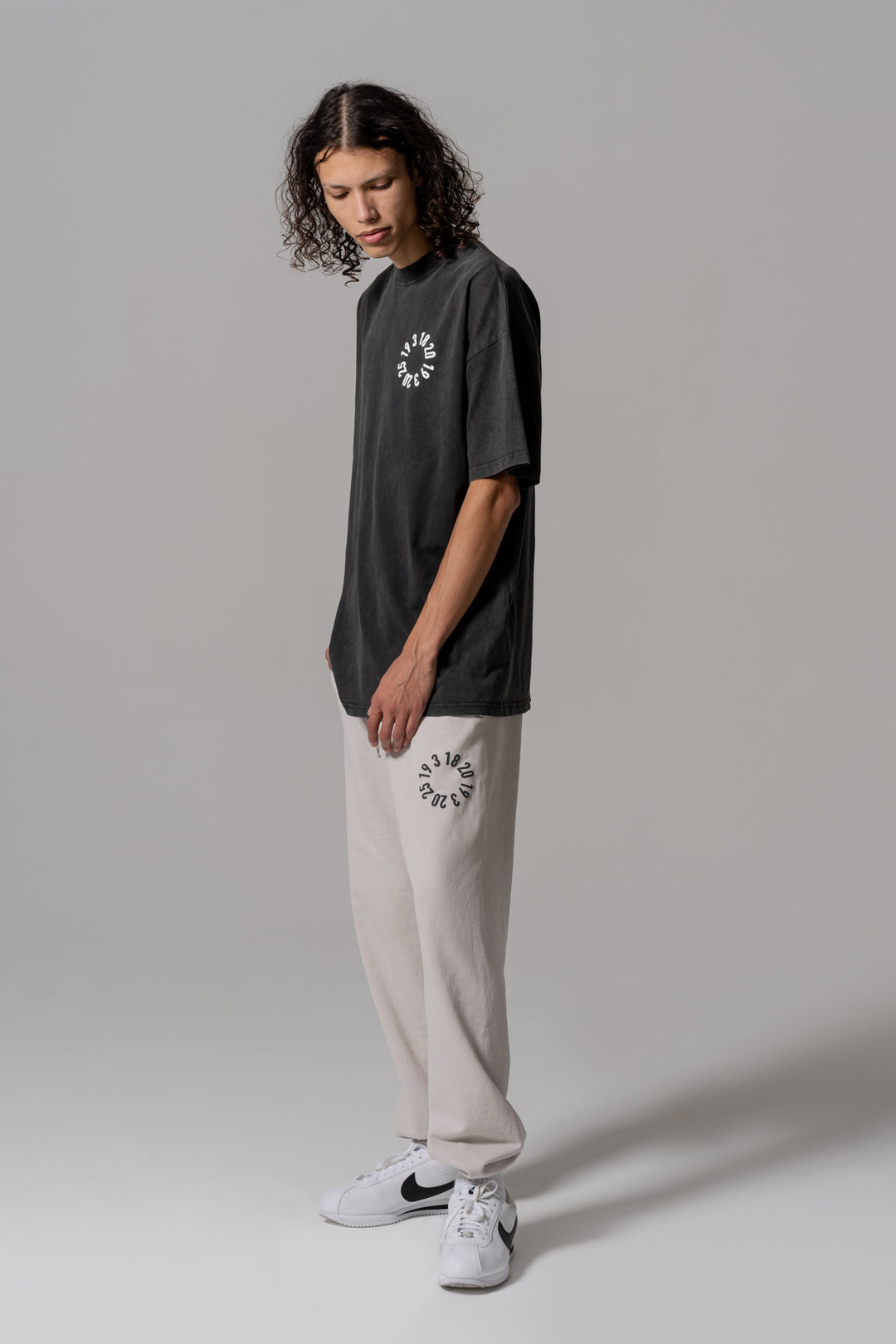 union article 3 numbers sweatpants