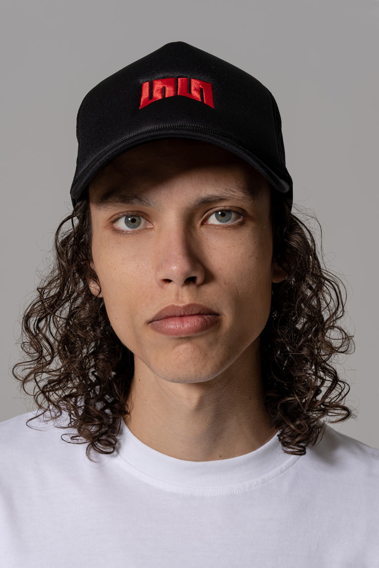 phillips article 7 nineties trucker hat