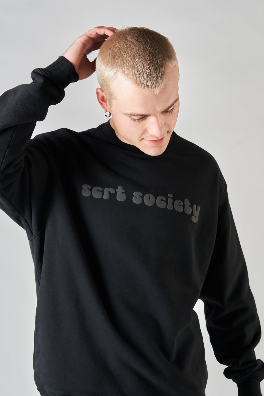 fairfax article 6 puff sweater black