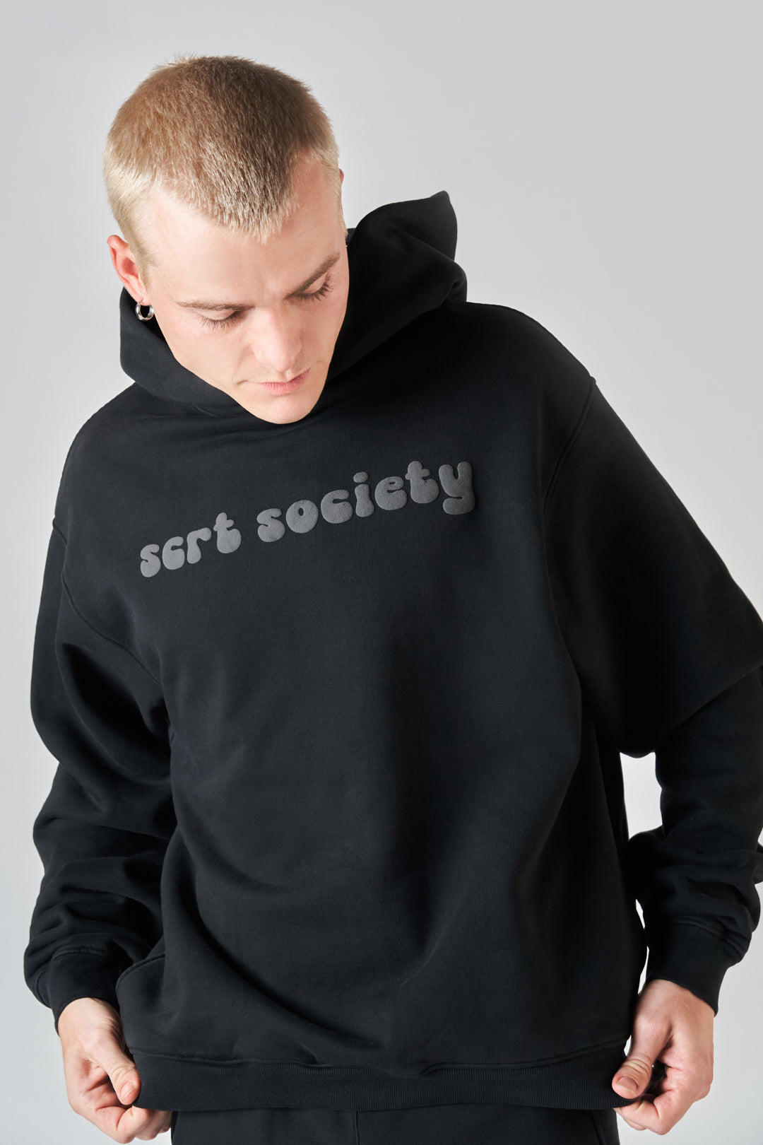fairfax article 6 puff hoodie black