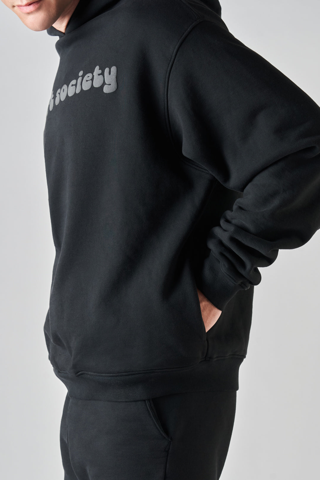 fairfax article 6 puff hoodie black