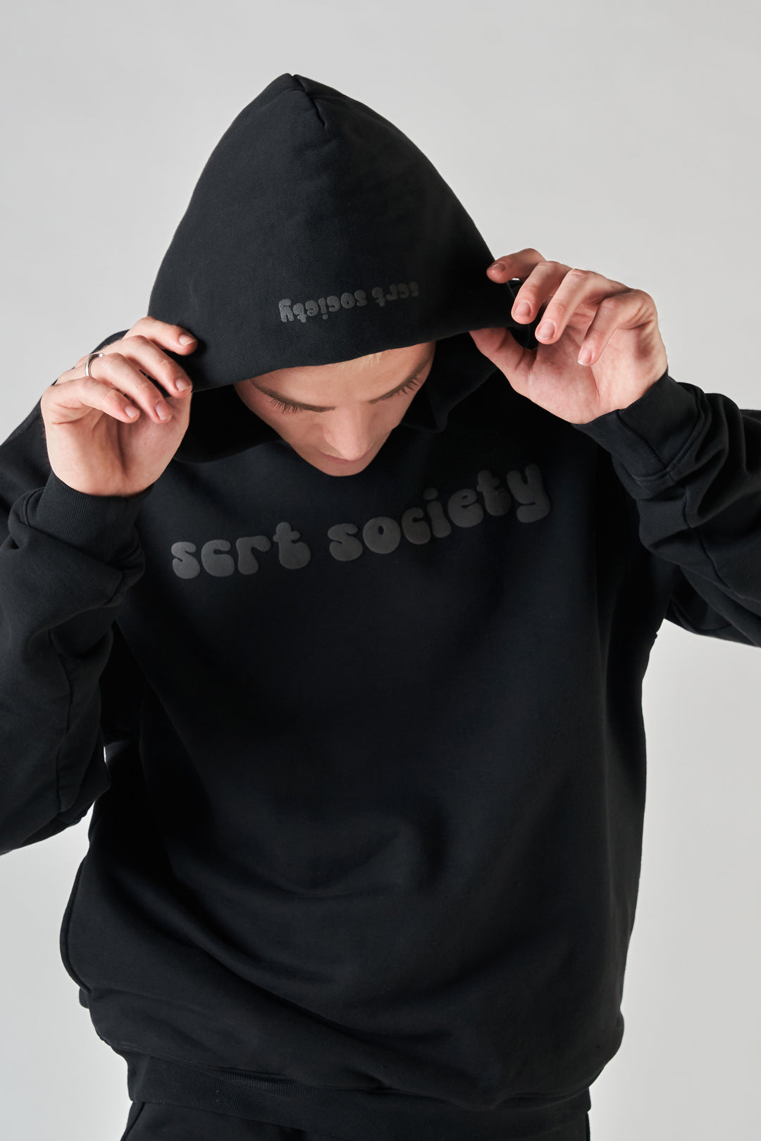 fairfax article 6 puff hoodie black