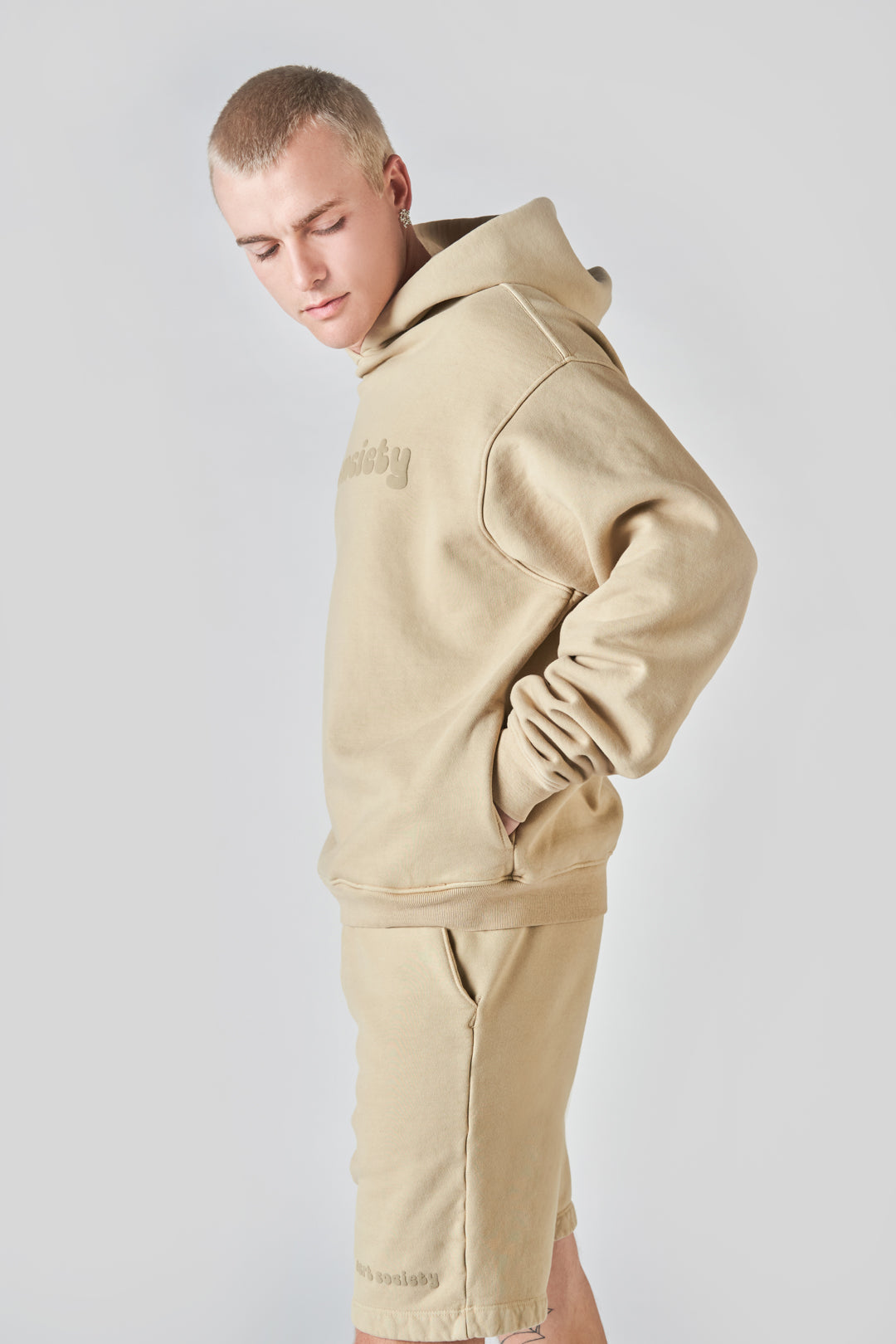 fairfax article 6 puff hoodie sand
