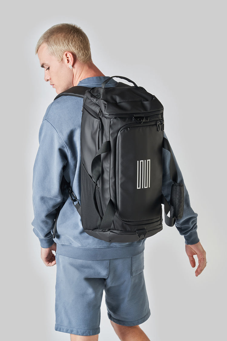 calabasas article 7 duffel backpack
