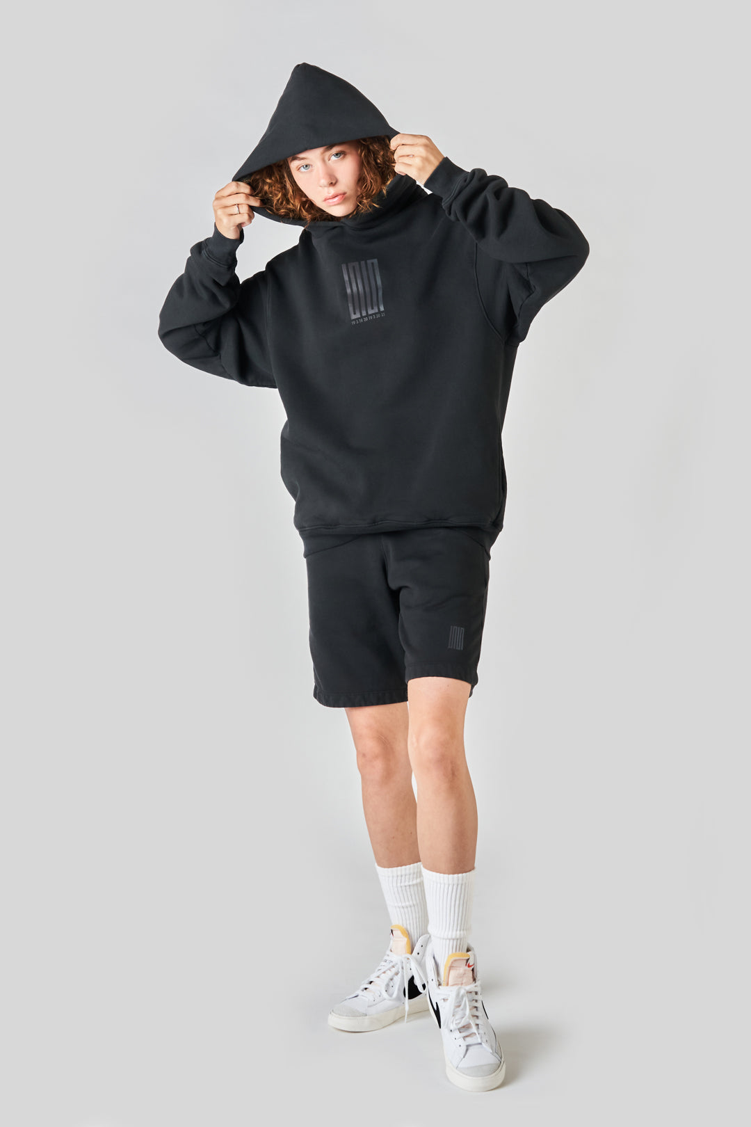 pacific article 6 logo hoodie black