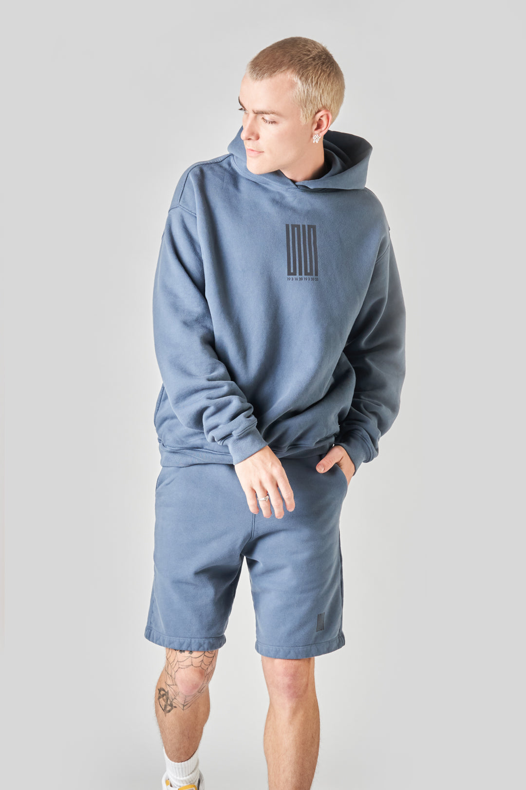 pacific article 6 logo hoodie slate