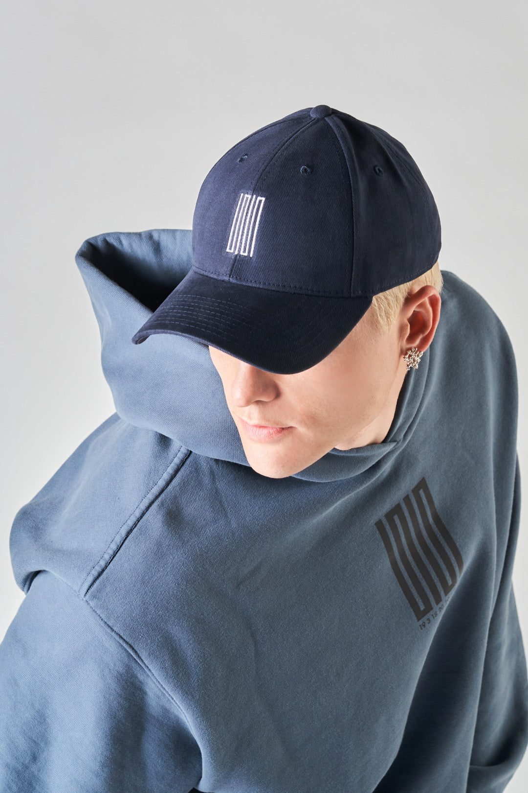 caspar article 7 logo hat navy