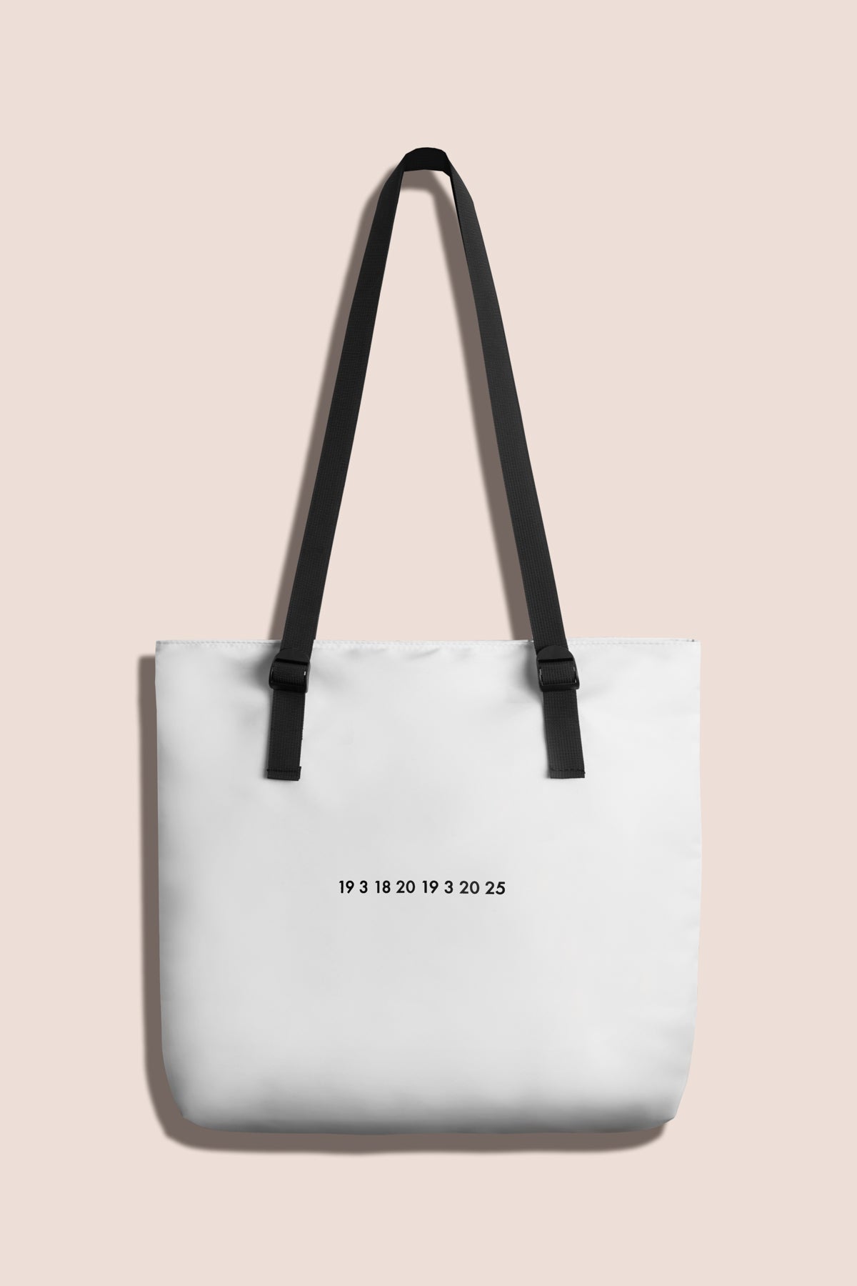 vera article 7 tote bag white