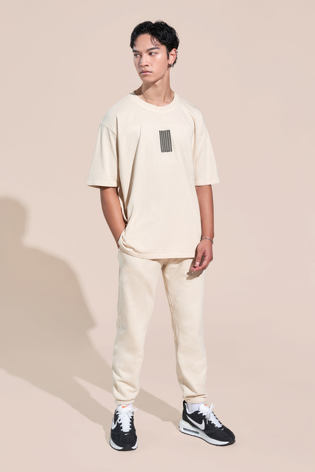 hadley article 3 numbers sweatpants off white
