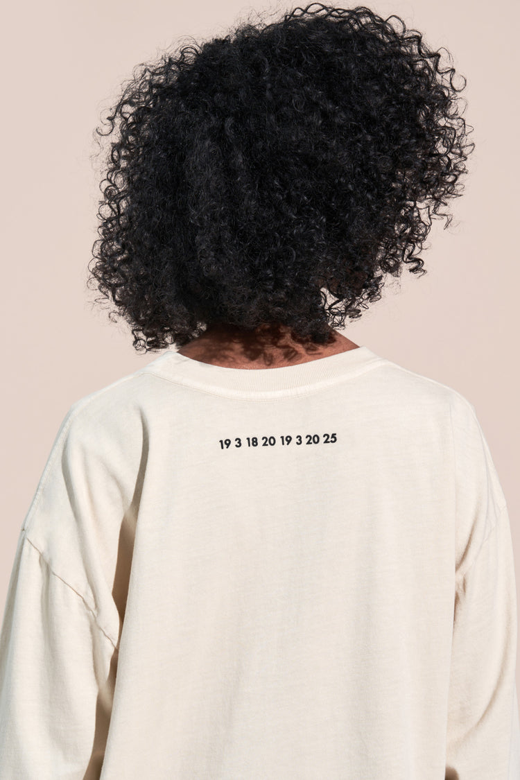 encino article 1 long sleeve logo tee off white