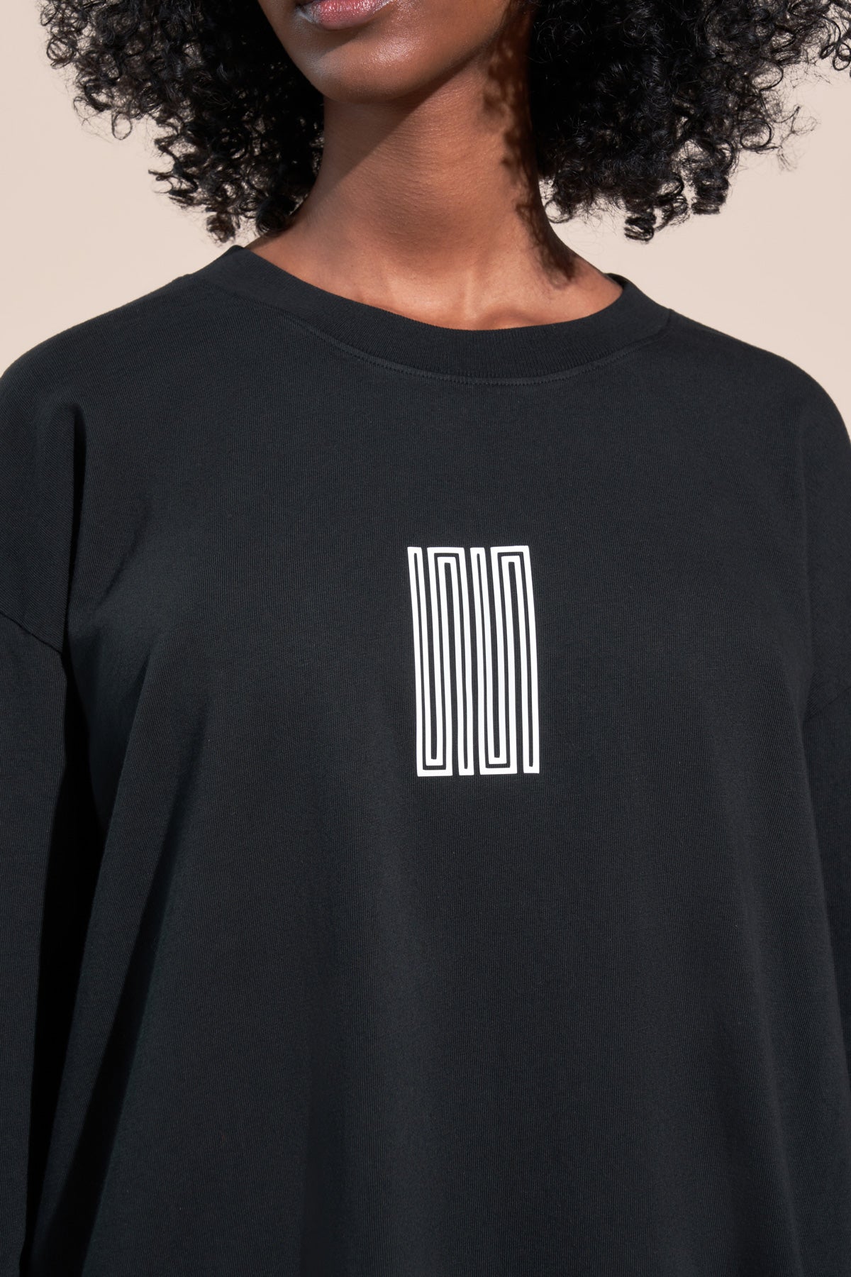 encino article 1 long sleeve logo tee black