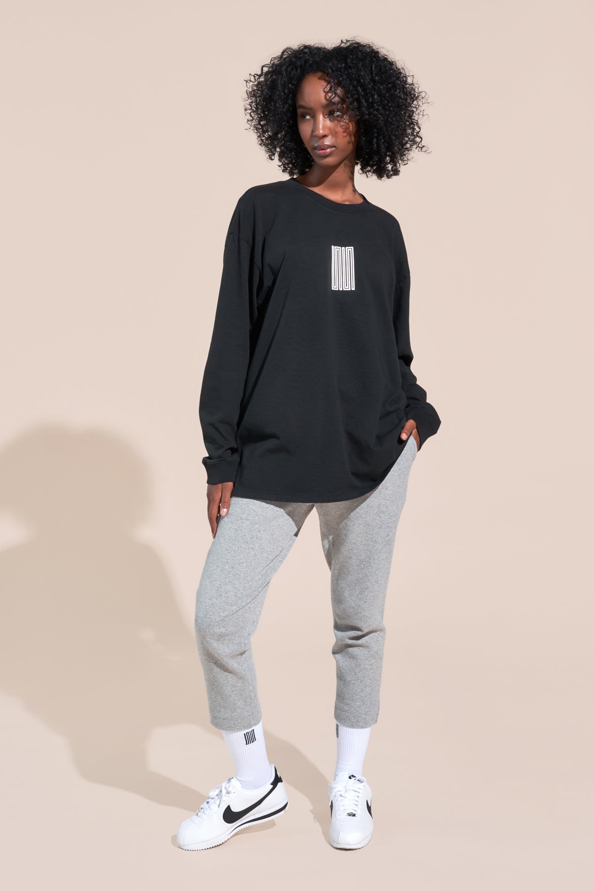 encino article 1 long sleeve logo tee black