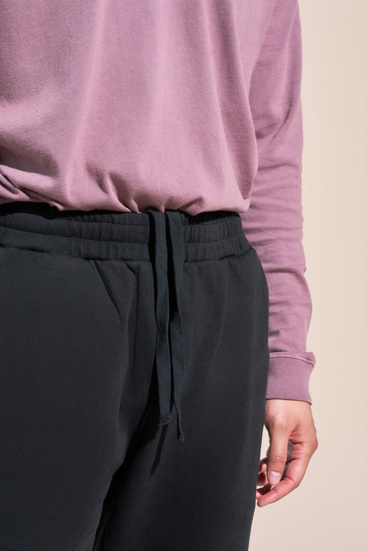 hadley article 3 numbers sweats black