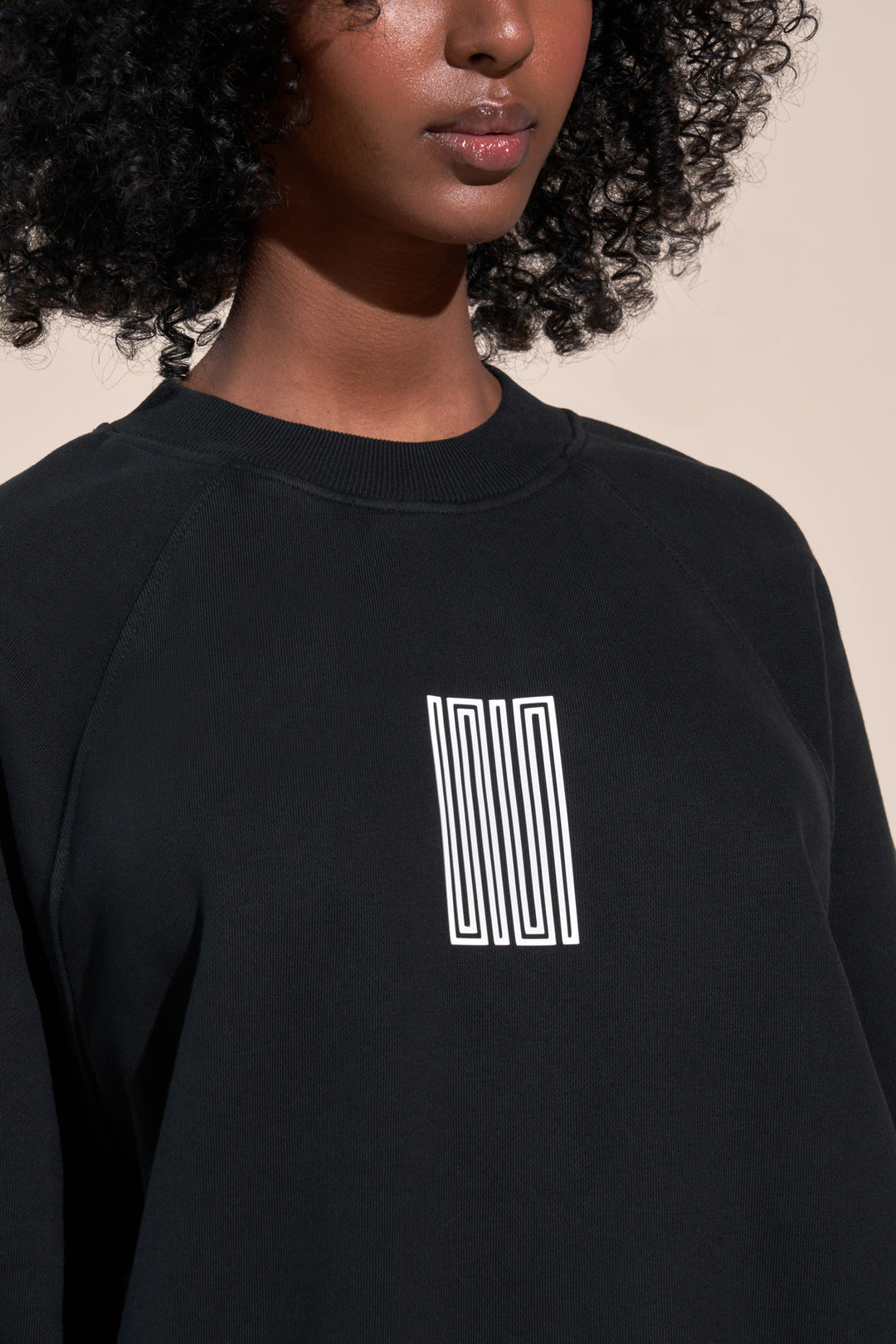 encino article 6 logo raglan sweatshirt black