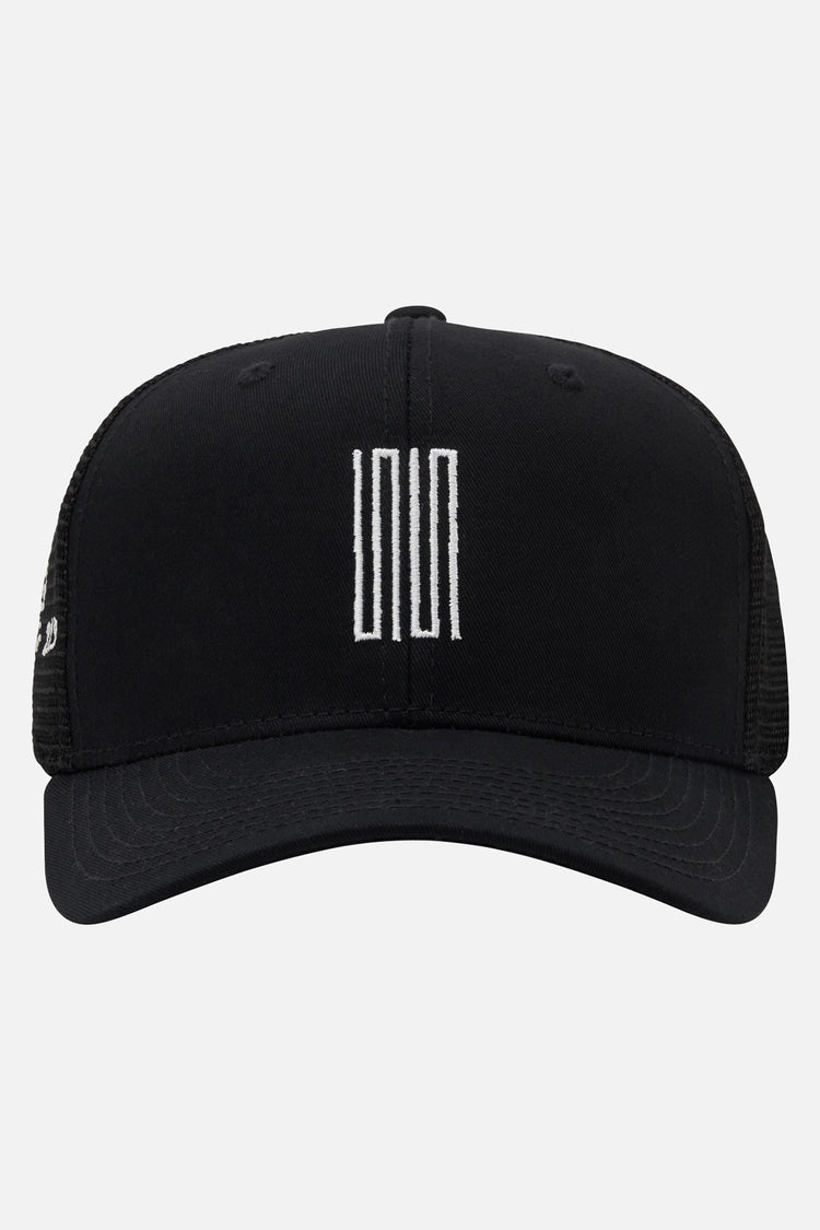 surf article 7 logo trucker hat